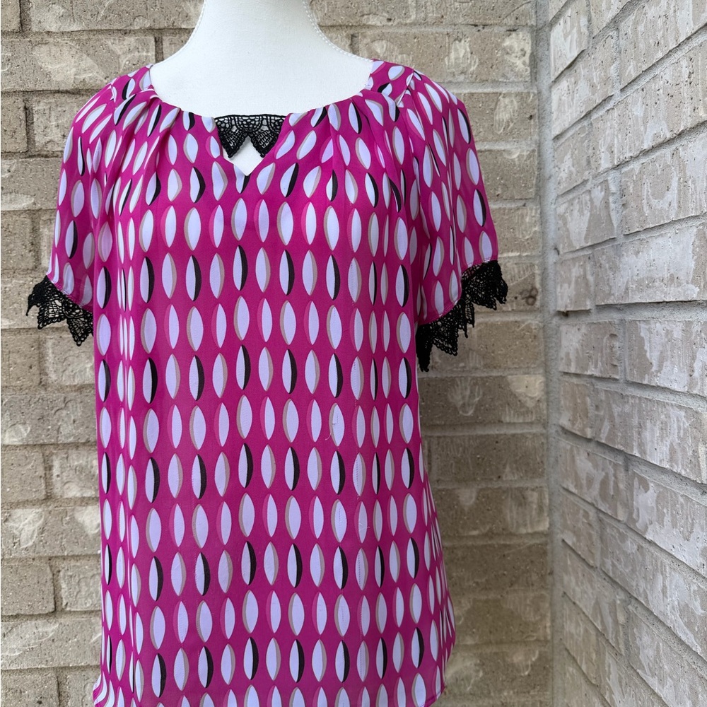 Worthington Petite Large Fuchsia and Black Patterned Blouse